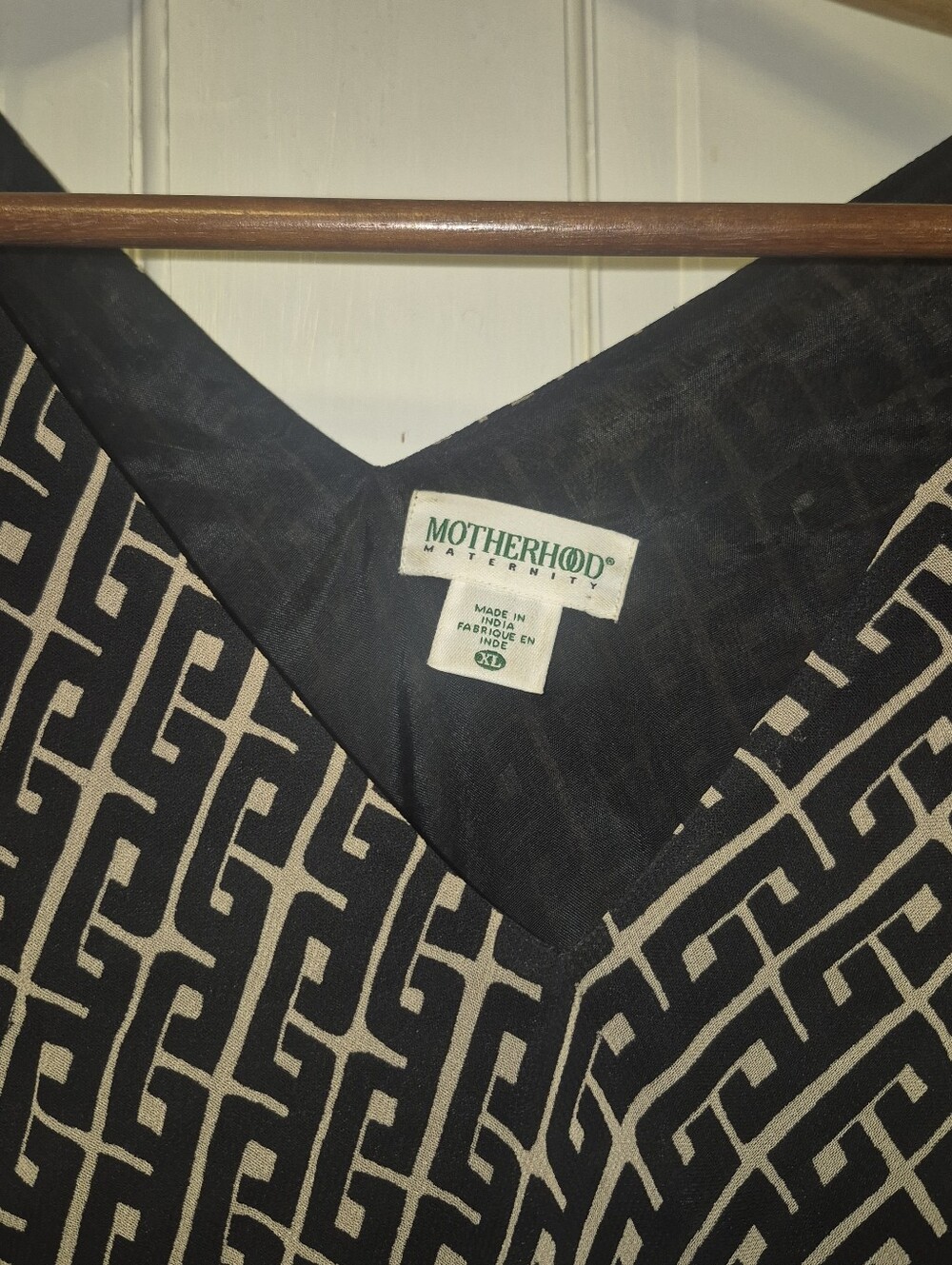 Motherhood Black and Cream Geometric V-Neck Maternity Top